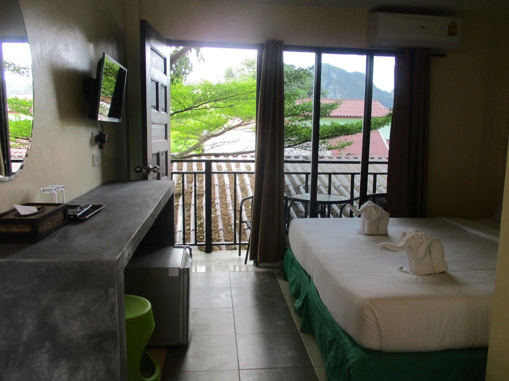 Phi Phi Green House Bagian luar foto