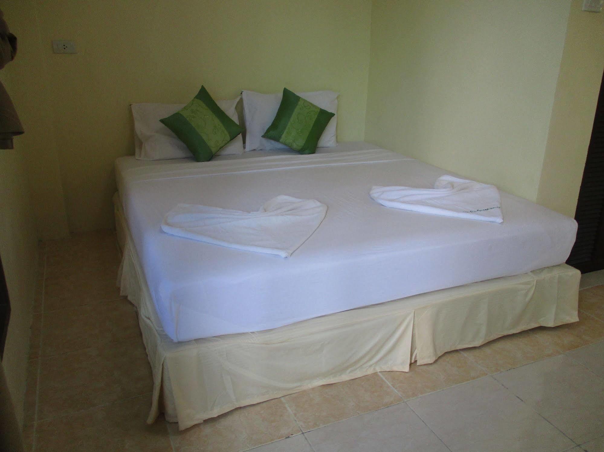 Phi Phi Green House Bagian luar foto
