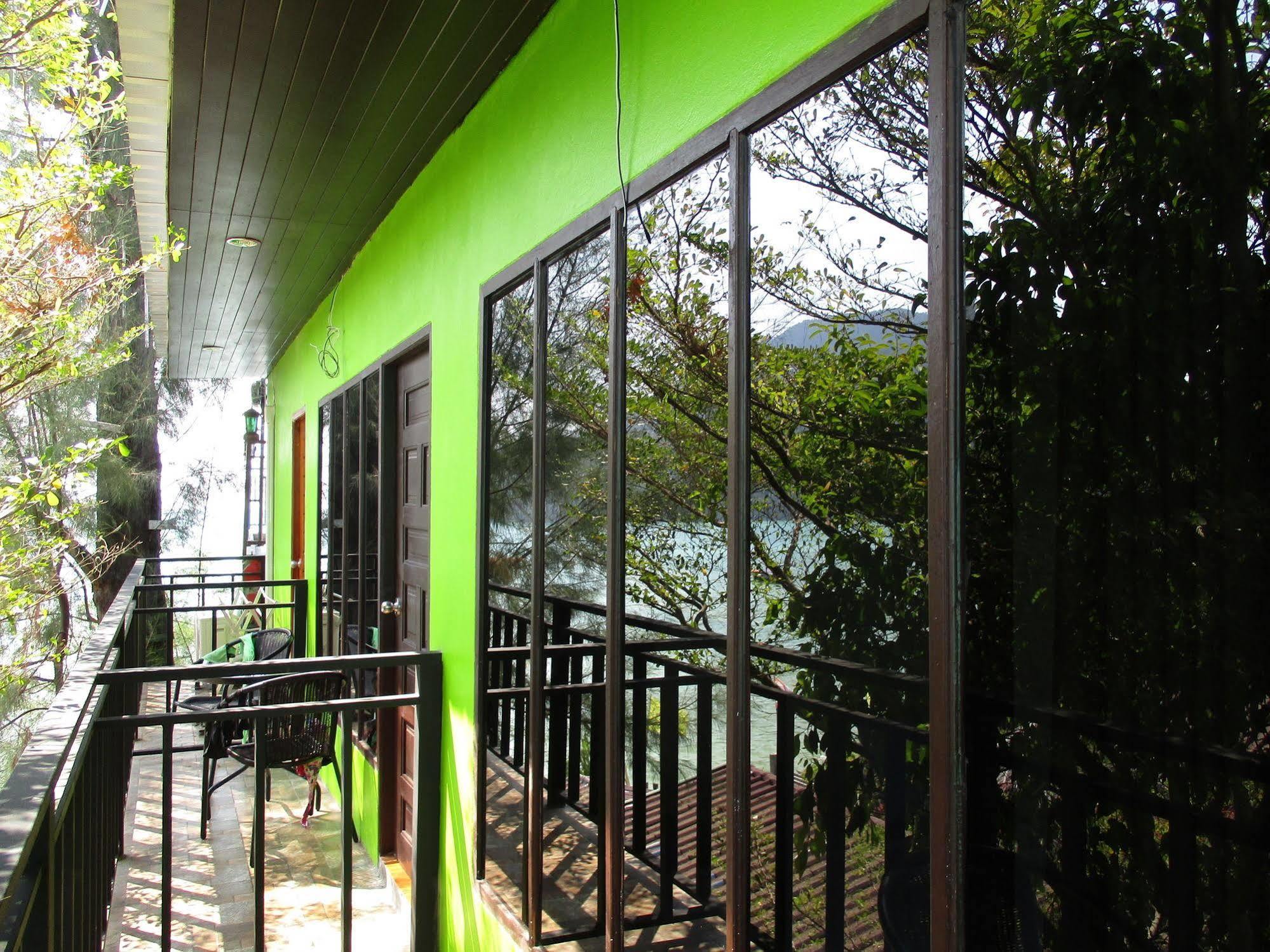Phi Phi Green House Bagian luar foto