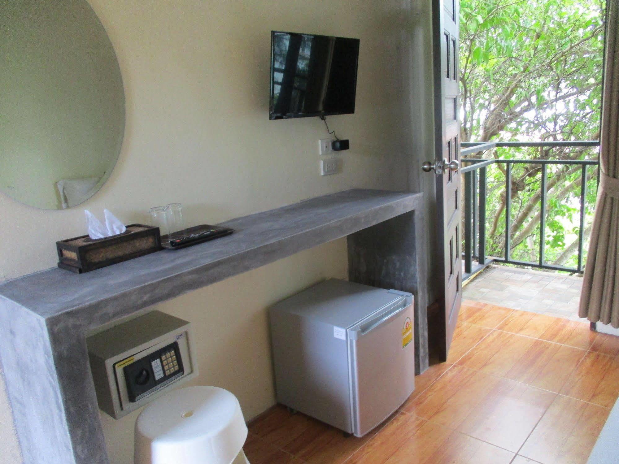 Phi Phi Green House Bagian luar foto